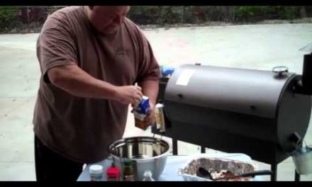 Pulled Pork Using The Competition Smoke Daddy Pellet Grill