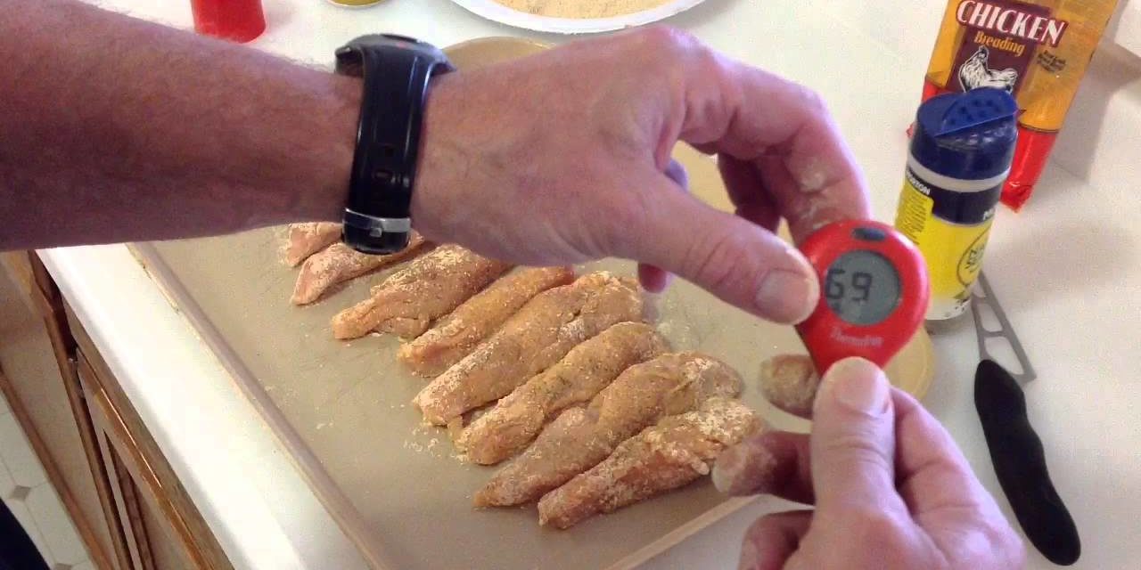 Rec Tec Mini Pellet Grill / Home Made Spicy Chicken Strips