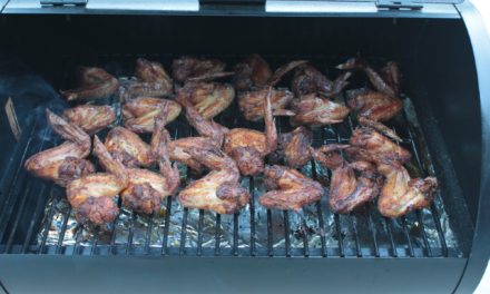 Dry rub smoked chicken wings