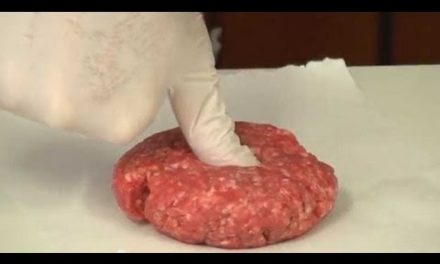 How To Make The Perfect Hamburger Patty – Secrets And Tips