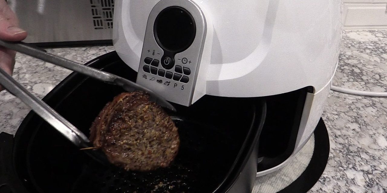 Bacon Wrapped Filet Mignon in Cooks Essentials Air Fryer