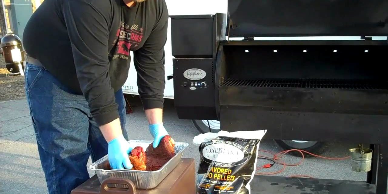 Honeybadger BBQ prepares Brisket on the Louisiana Grill CS-680