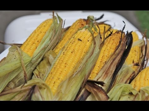 Easy Grilled Corn On The Cob- Sweet & Smokey!